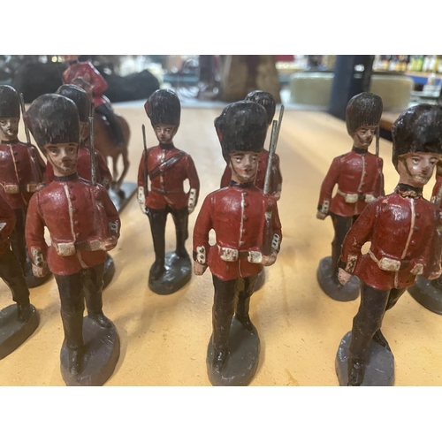 314 - A LARGE QUANTITY OF VINTAGE MODEL FIGURES INCLUDING LASTOLIN BRITISH ARMY AND WILD WEST - HEIGHT CIR... 