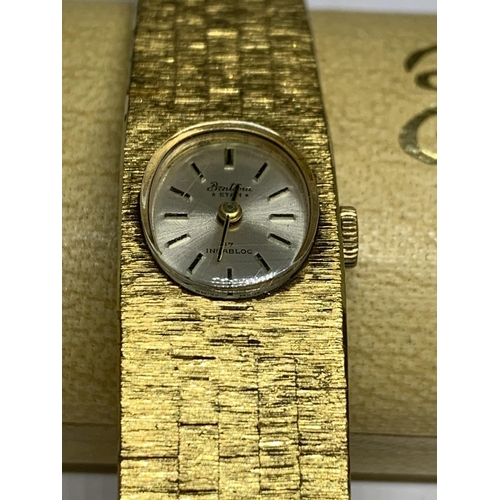 559 - A VINTAGE LADIES BENTIMA WRIST WATCH SEEN WORKING BUT NO WARRANTY WITH PRESENTATION BOX