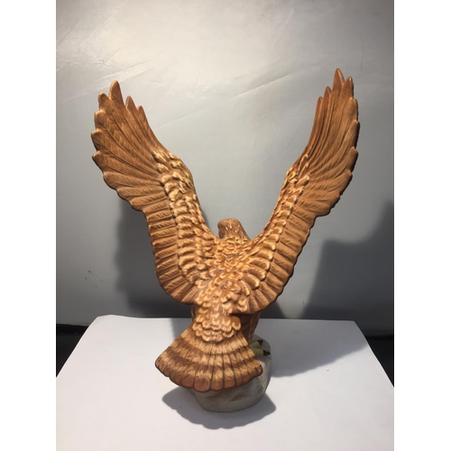 740 - A BESWICK EAGLE