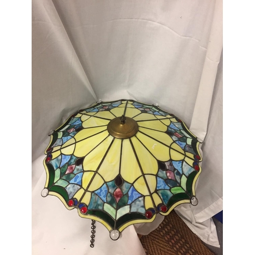 256 - A LARGE TIFFANY STYLE LAMP SHADE 24