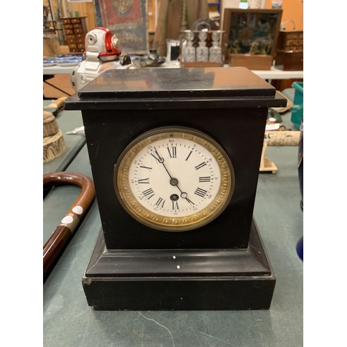 113 - A MARBLE MANTLE CLOCK 27.5CM HIGH