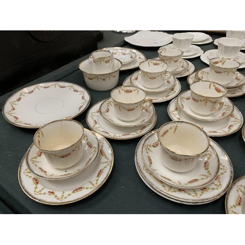 125 - A VINTAGE STANLEY CHINA TEA SET WITH TEN TRIOS