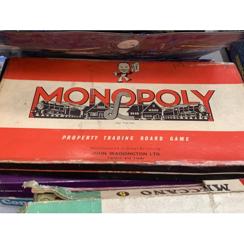 369 - A COLLECTION OF SIX VINTAGE GAMES , TO INCLUDE A MECCANO SET, MONOPOLY, CONNECT FOUR