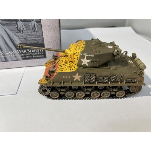 467 - A BOXED CORGI MODEL SHERMAN TANK FROM THE KOREAN WAR RANGE