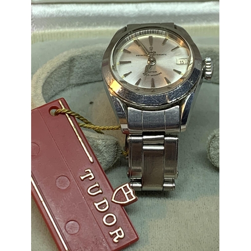 693 - A 1962 TUDOR BY ROLEX PRINCESS OYSTER DATE WRISTWATCH WITH PRESENTATION BOXES IN WORKING ORDER BUT N... 