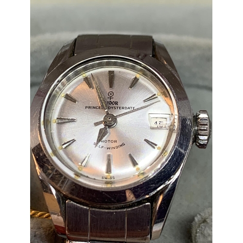 693 - A 1962 TUDOR BY ROLEX PRINCESS OYSTER DATE WRISTWATCH WITH PRESENTATION BOXES IN WORKING ORDER BUT N... 