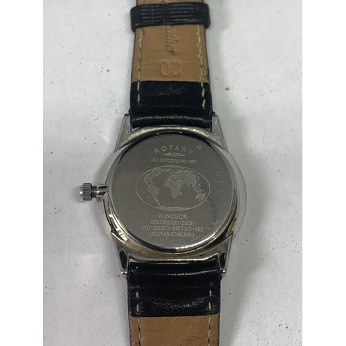 519 - A ROTARY WATCH WITH LEATHER STRAP (FACE GLASS AND WATCH A/F)