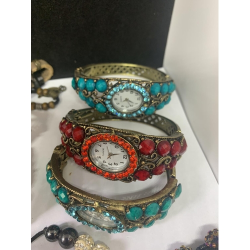 522 - A LARGE SELECTION OF DECORATIVE LADIES FASHION WATCHES