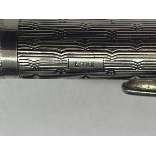 689 - A VINTAGE HALLMARKED BIRMINGHAM SILVER YARD OF LEAD PROPELLING PENCIL WITH PRESENTATION BOX