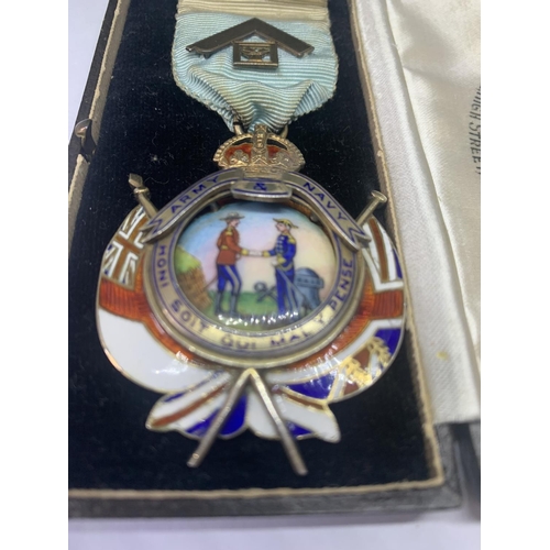 694 - A HALLMARKED LONDON SILVER AND ENAMEL MEDAL AND ROBBON ENGRAVED TO REAR WITH ORIGINAL BOX FROM HANTS... 