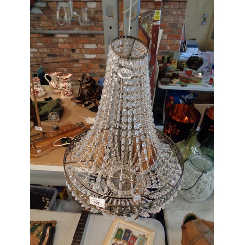 827 - A VICTORIAN PENDANT LIGHT FITTING