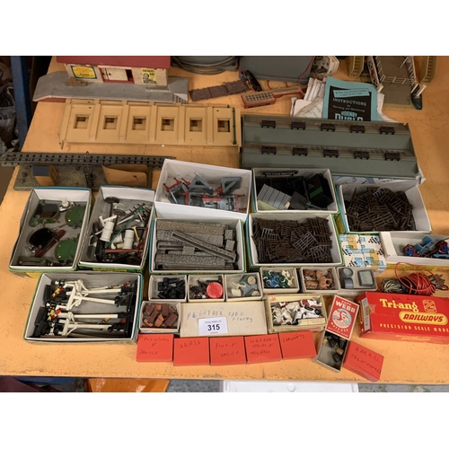 315 - A VERY LARGE QUANTITY OF HORNBY MODEL RAILWAY ACCESSORIES - LEVEL CROSSING, SCENERY, BUFFERS, SIGNAL... 