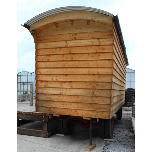 104 - A SHEPHERD'S HUT - CEDAR CLADDING -75 MIL KINGSPAN INSULATION-OAK FLOOR-FIXED BED-EN SUITE-SHOWER 12... 