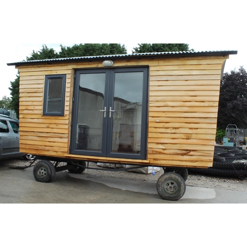 108 - A SHEPHERD'S HUT-CLAD IN OAK -75 MIL KINGSPAN INSULATION - SOFA BED -UNIT & WORK TOP +VAT