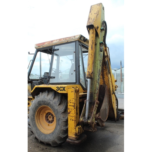 115 - JCB 3CX BACK HOE DROVE IN FROM AN ESTATE NO VAT