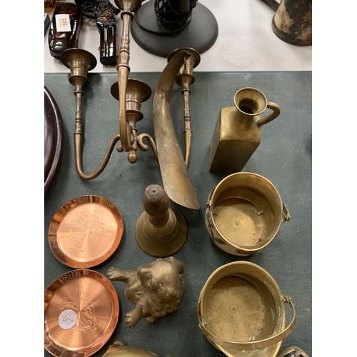 133 - A SELECTION OF VARIOUS BRASS ITEMS