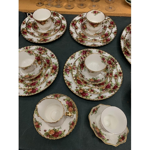 206 - FORTY PIECES OF OLD COUNTRY ROSES DINNER WARE TO INCLUDE TRIOS, DINNER PLATES, MEAT PLATE ETC
