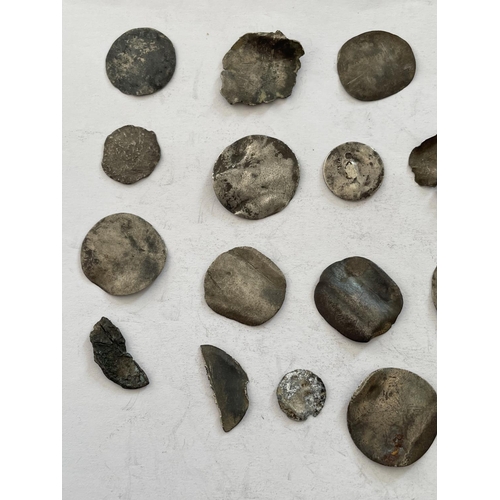 391 - A QUANTITY OF COINS AND PART COINS, POSSIBLY INCLUDING EARLY HAMMERED EXAMPLES