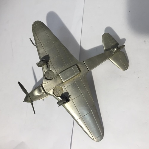 404 - A DANBURY MINT PEWTER 1942 WW2 MODEL AEROPLANE 'YAKOVLEV YAK-9'