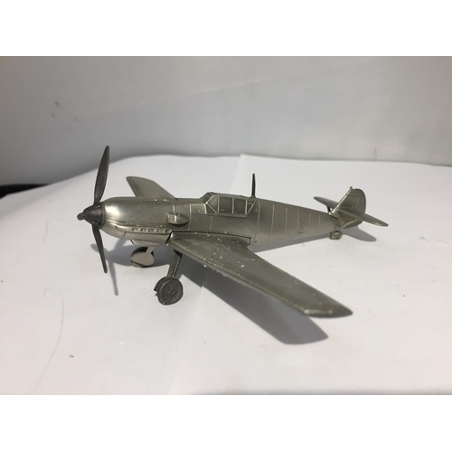 416 - A PEWTER MODEL 1937 GERMAN WW2 FIGHTER AIRCFRAFT 'MESSERSCHMITT 109'