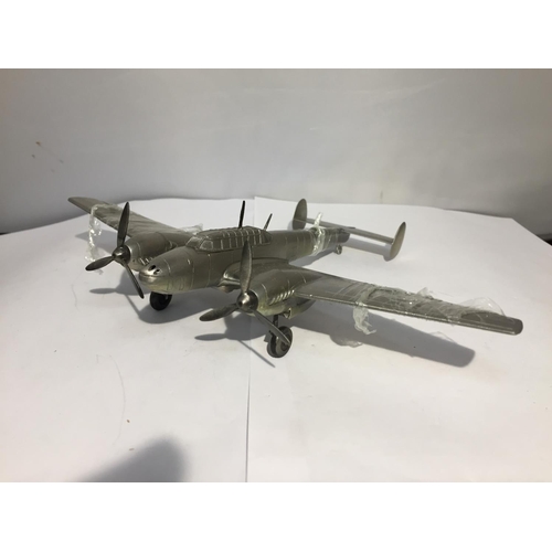 417 - A BOXED PEWTER MODEL 1930s GERMAN WW2 FIGHTER BOMBER AEROPLANE 'MESSERSCHMITT 110'
