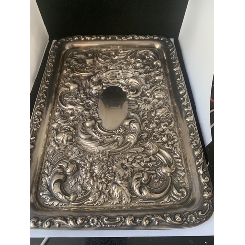 456 - A HALLMARKED LONDON 1909 SILVER ORNATE TRAY 11.5 INCHES BY 8 INCHES WEIGHT 380 GRAMS