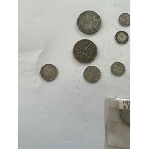 511 - FOURTEEN PRE 1947 COINS - FOUR HALF CROWNS, FOUR FLORINS, TWO SIXPENCE AND FOUR THREE PENNIES
