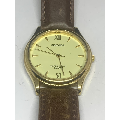 540 - A GENTS SEKONDA WRIST WATCH WITH BROWN LEATHER STRAP SEEN WORKING BUT NO WARRANTY