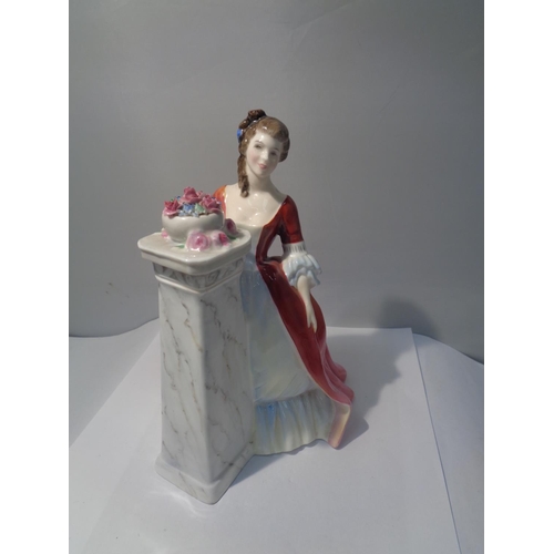 721 - A ROYAL DOULTON FIGURINE RENDEZVOUS