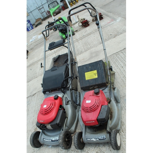 89 - 2 HONDA MOWERS HRB475 & HRB423 NO VAT