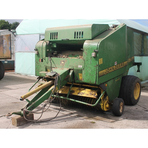 127 - JOHN DEERE 575 BALER FULL ROLL NET ELECTRIC  CONTROL BOX & PTO SHAFT TO BE COLLECTED FROM THE PAY OF... 