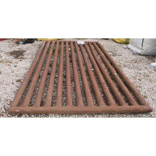 734 - CATTLE GRID 12' X 6' NO VAT