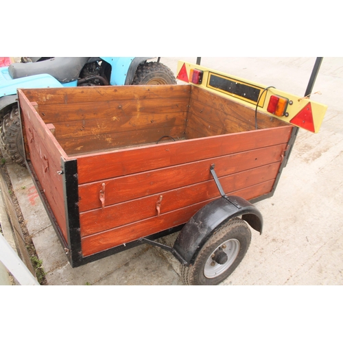 104 - SMALL CAR TRAILER NO VAT