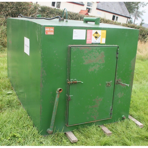 124 - STEEL FUEL TANK 2000+LTR. -NO VAT