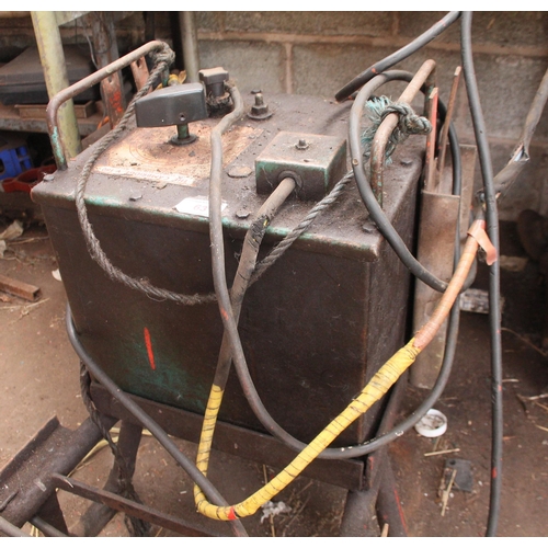 63 - CAMBRIDGE V180 WELDER + VAT