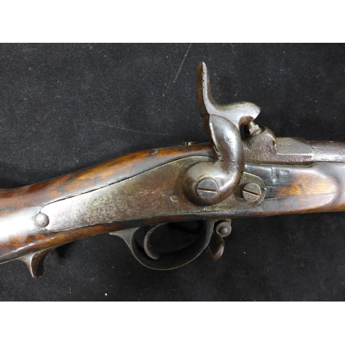 310 - A PERCUSSION CAP .69 CALIBRE MUSKET/CARBINE DATED 1860, 75CM BARREL, LOCK MARKED MO3 1860, LENGTH 11... 