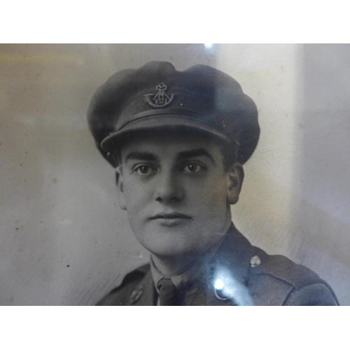 351 - A GOOD QUALITY SILVER FRAMED PHOTO OF A FIRST WORLD WAR OFFICER OF THE KINGS SHROPSHIRE LIGHT INFANT... 