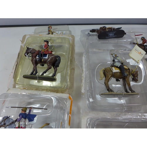 400 - THIRTEEN BOXED DEL PRADO HAND PAINTED FIGURES ON HORSEBACK, TO INCLUDE MEDIEVAL, CRIMEAN ETC