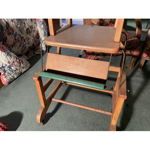 2966 - A INFANT'S METAMORPHIC HIGH CHAIR