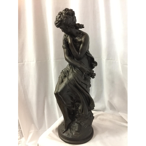 1 - A LARGE RESIN FIGURINE OF A GRECIAN GODDESS 63CM HIGH