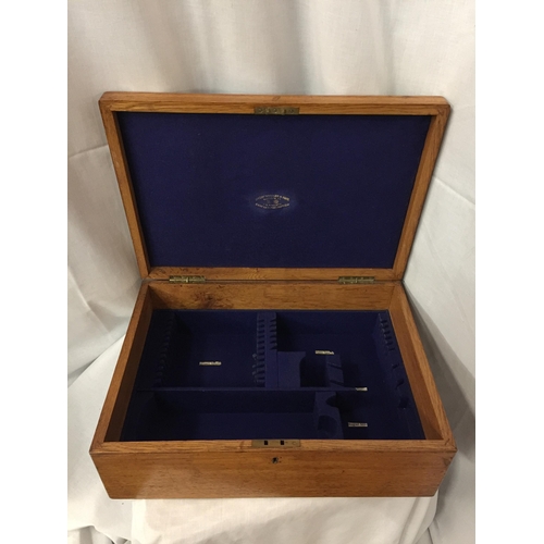 25 - A LARGE THREE LEVEL OAK CANTEEN OF CUTLERY  BOX WITH BRASS HANDLES AND TWO KEYS, BRASS PRESENTATION ... 