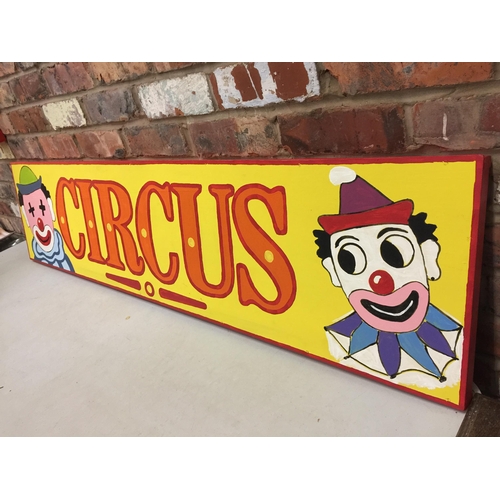 26 - A LARGE WOODEN, HANDPAINTED, 'CIRCUS' SIGN, HEIGHT 36CM, WIDTH 152CM