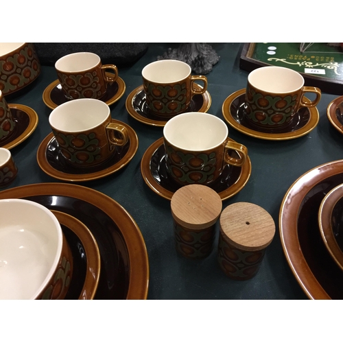 68 - A LARGE AMOUNT OF VINTAGE HORNSEA POTTERY 1970'S  'BRONTE' DESIGN, TO INCLUDE CUPS, SAUCERS, PLATES,... 