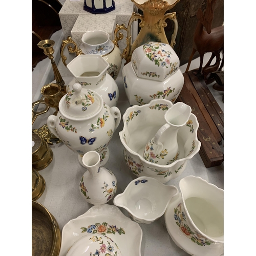 163 - A LARGE QUANTITY OF AYNSLEY COTTAGE GARDEN CHINA TO INCLUDE PLANTERS, VASES, TRINKET BOX AND TRAY, P... 