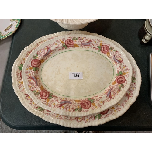 189 - A QUANTITY OF ITEMS TO INCLUDE PLATES, A CAKE STAND,AND A PRINT OF AN ORIENTAL LADY