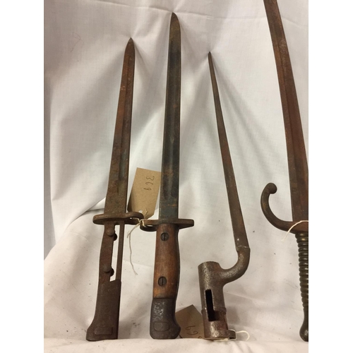 369 - FOUR BAYONETS COMPRISING FRENCH CHASEPOT, 57CM BLADE, SOCKET BAYONET 43CM BLADE AND TWO WORLD WAR ON... 