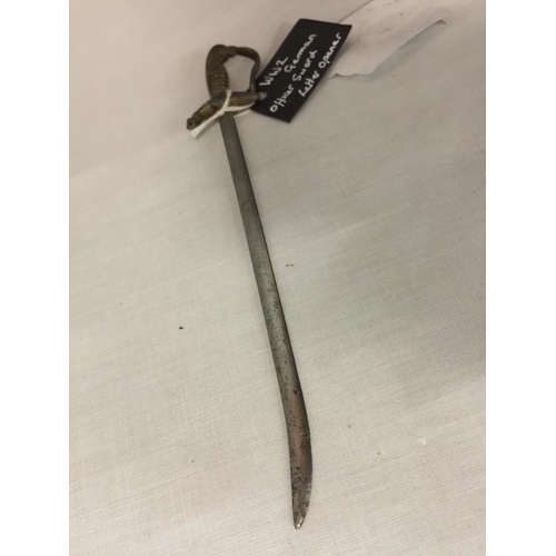 457 - AN EARLY 20TH CENTURY GERMAN OFFICERS SWORD LETTER OPENER, LENGTH OF BLADE 14.5CM