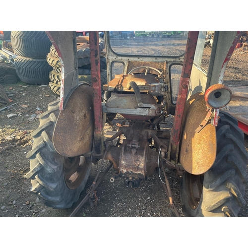 210 - A FERGUSON 4 CYLINDER DIESEL ENGINE TRACTOR & REDUCTION GEAR BOX TRACTOR BEEN DRY STORED FOR 10 YEAR... 