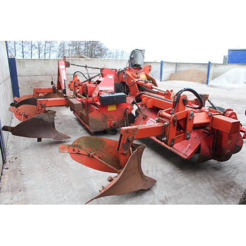 102 - A GRIMME THREE ROW BED TILLER +VAT