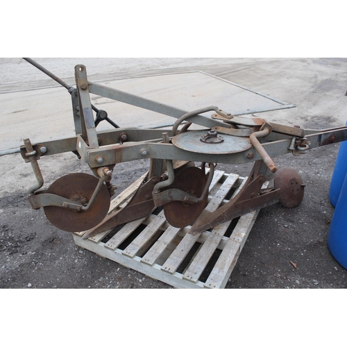 144 - FERGUSON 2 FURROW PLOUGH NO VAT